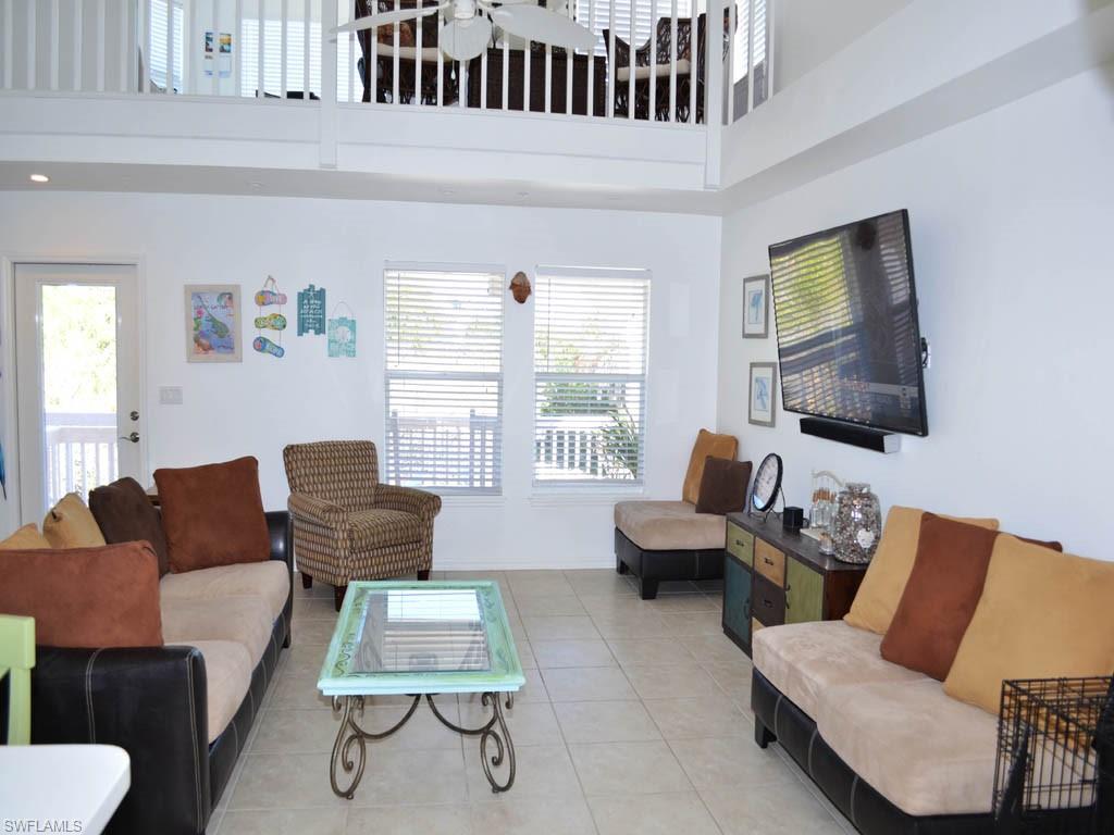 JOSE'S HIDEAWAY - Residential