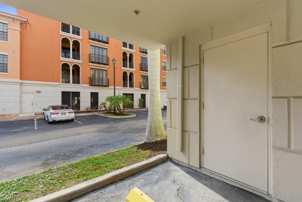 THE RESIDENCES AT COCONUT POINT - Residential