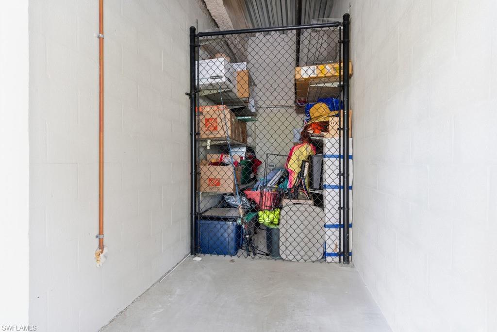 THE RESIDENCES AT COCONUT POINT - Residential