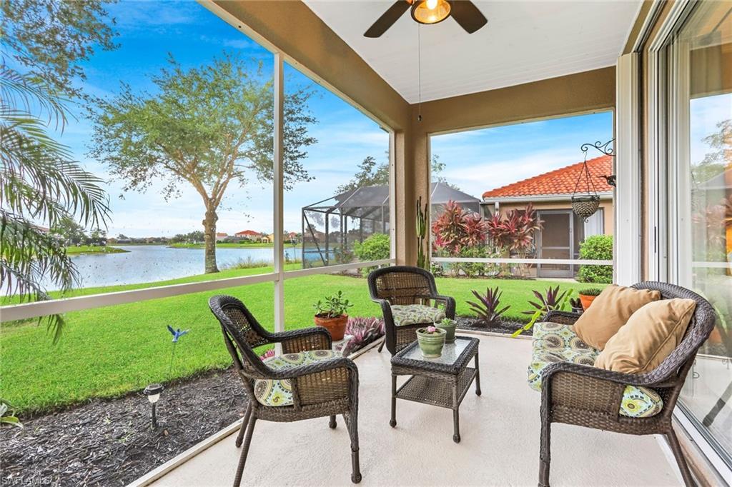 VALENCIA LAKES - Residential