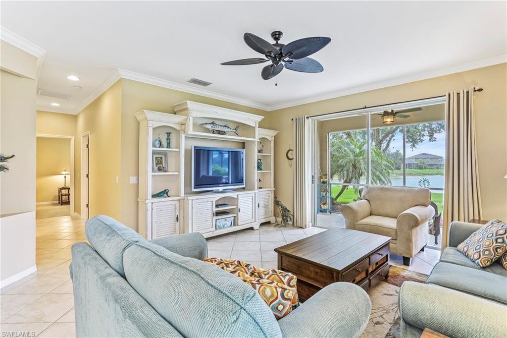 VALENCIA LAKES - Residential