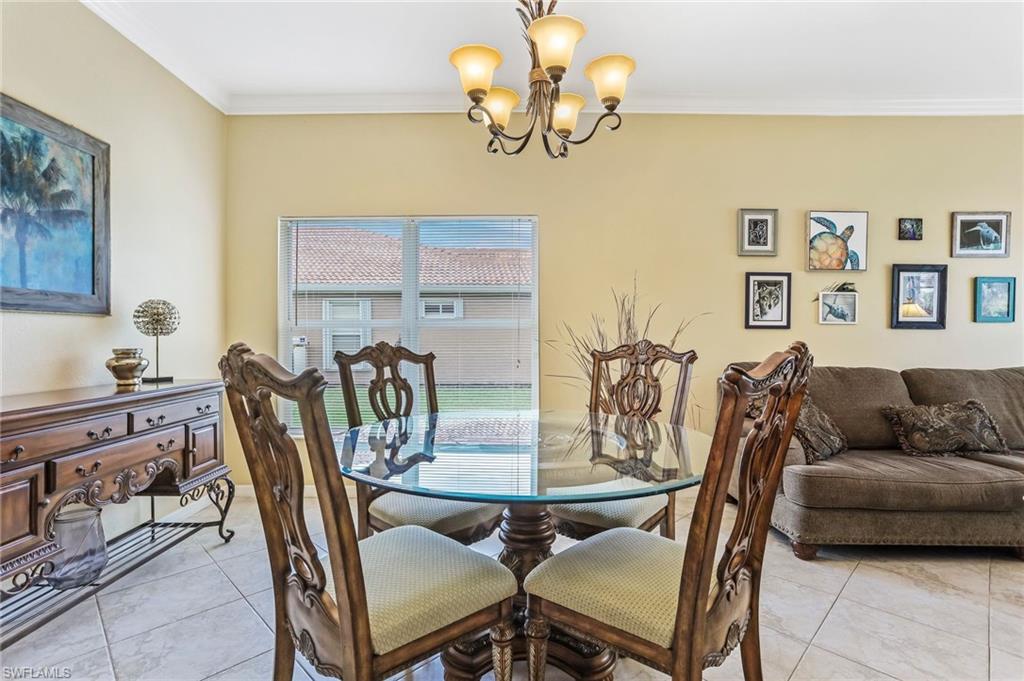 VALENCIA LAKES - Residential