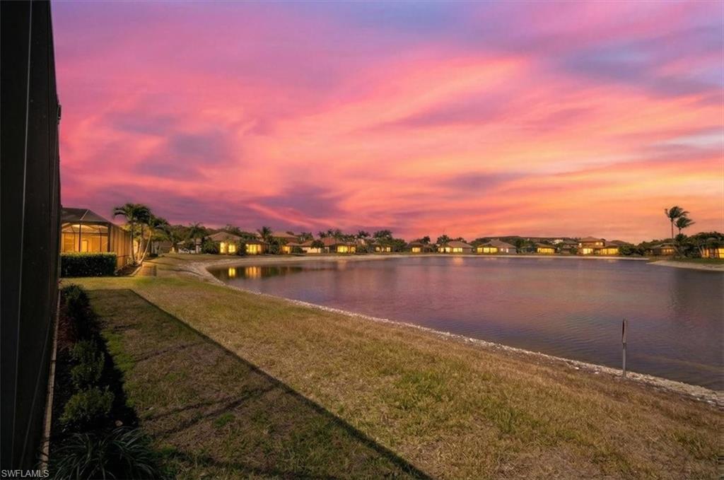 PROMENADE EAST - Residential