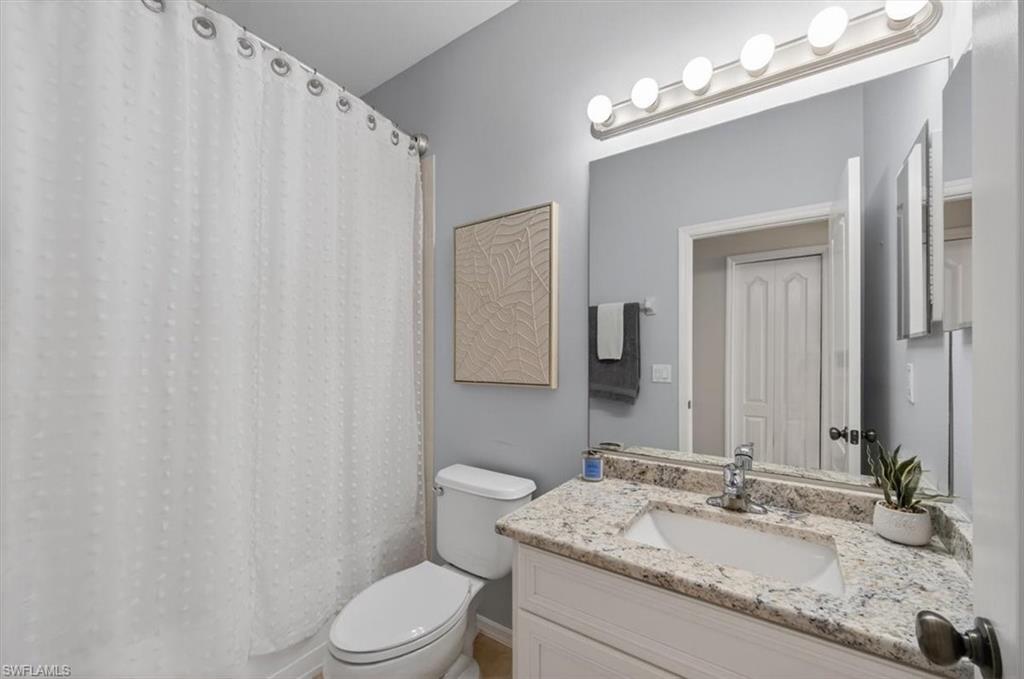 PROMENADE EAST - Residential