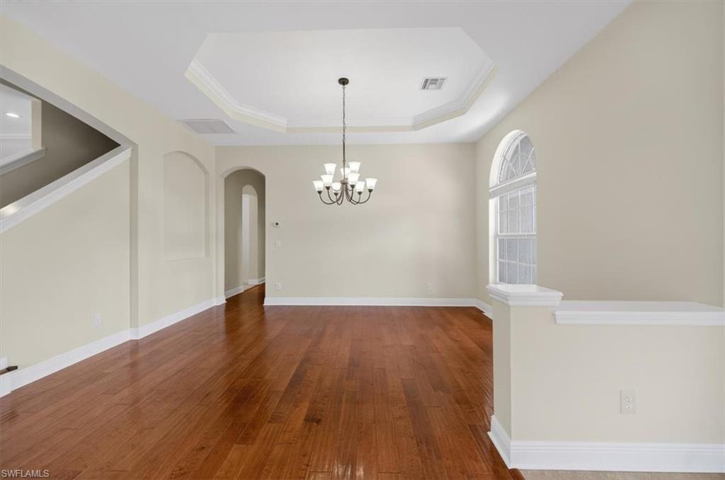 PROMENADE EAST - Residential