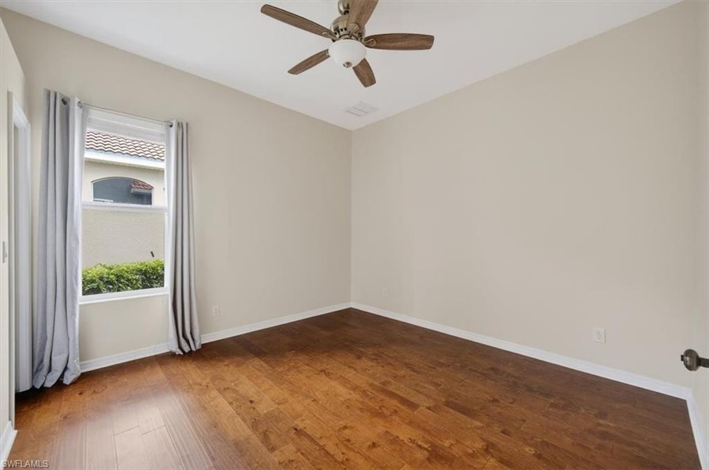 PROMENADE EAST - Residential