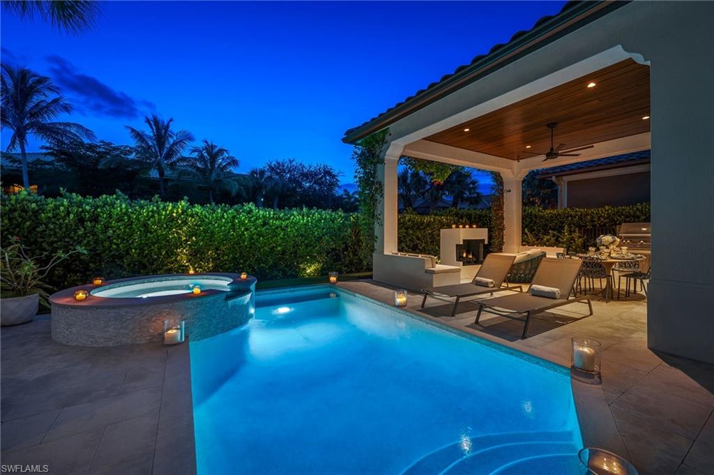 TRADITIONS - Residential