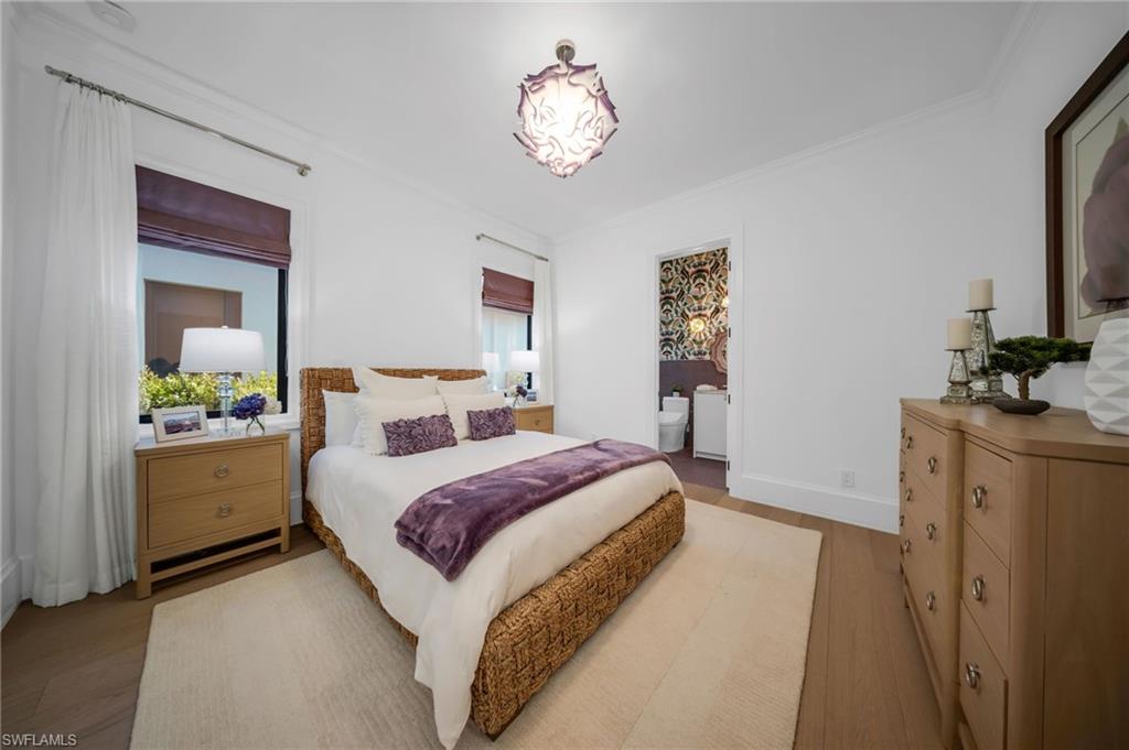 TRADITIONS - Residential