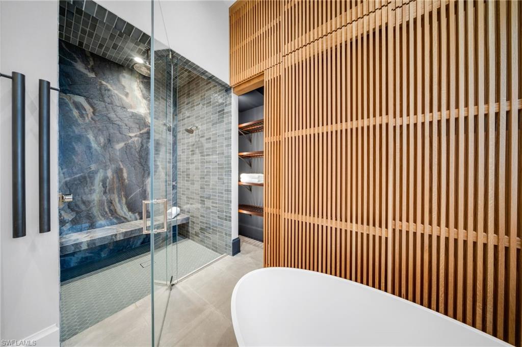 TRADITIONS - Residential