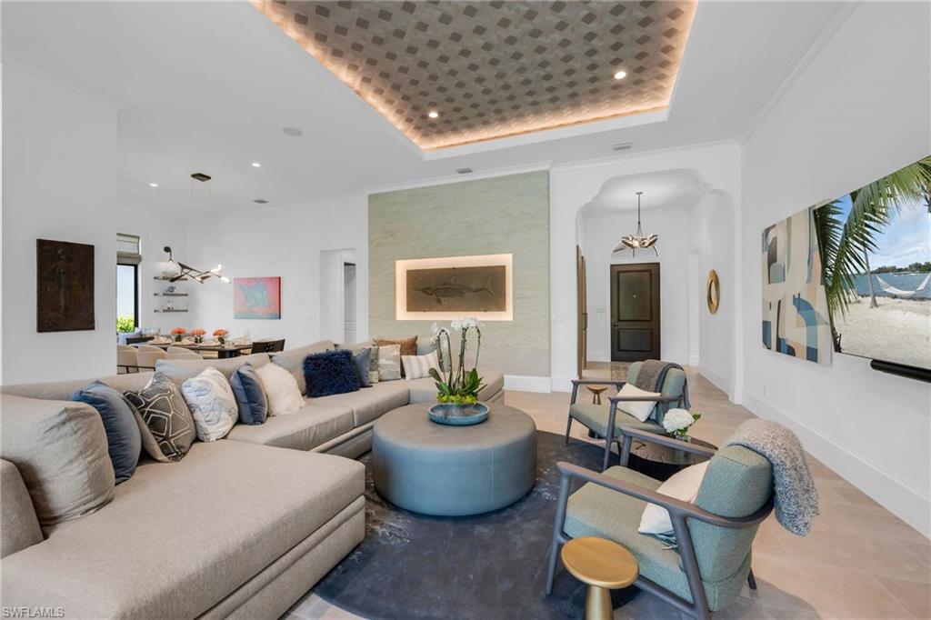 TRADITIONS - Residential