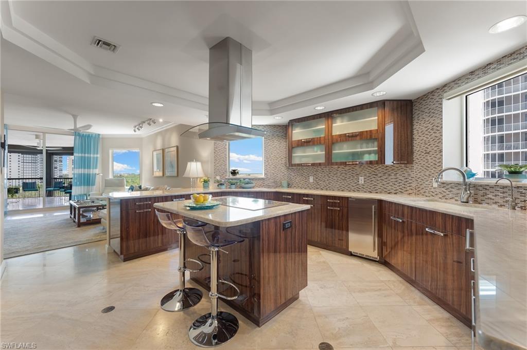 BILTMORE AT BAY COLONY - Residential