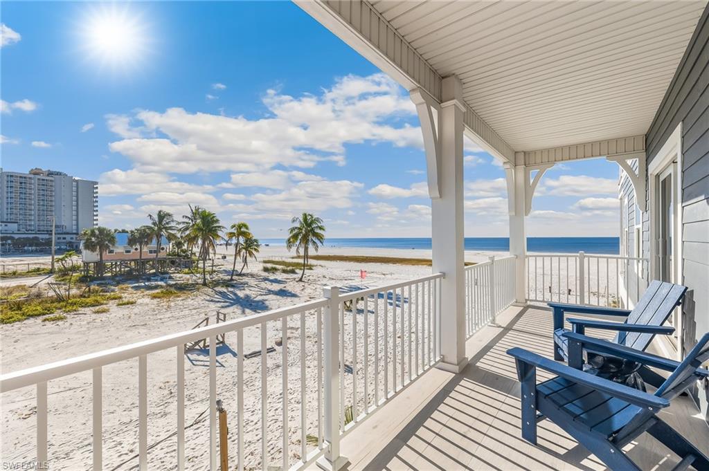 CRESCENT BEACH - Residential