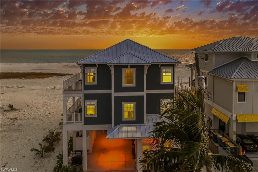 CRESCENT BEACH - Residential