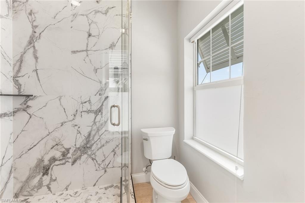 CRESCENT BEACH - Residential