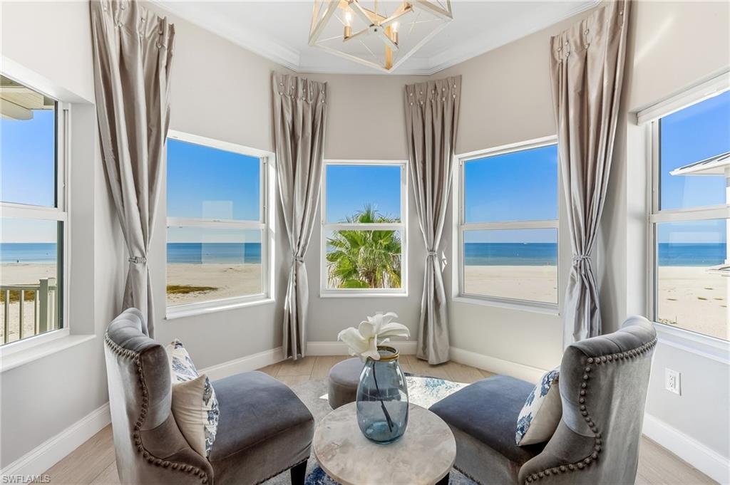 CRESCENT BEACH - Residential