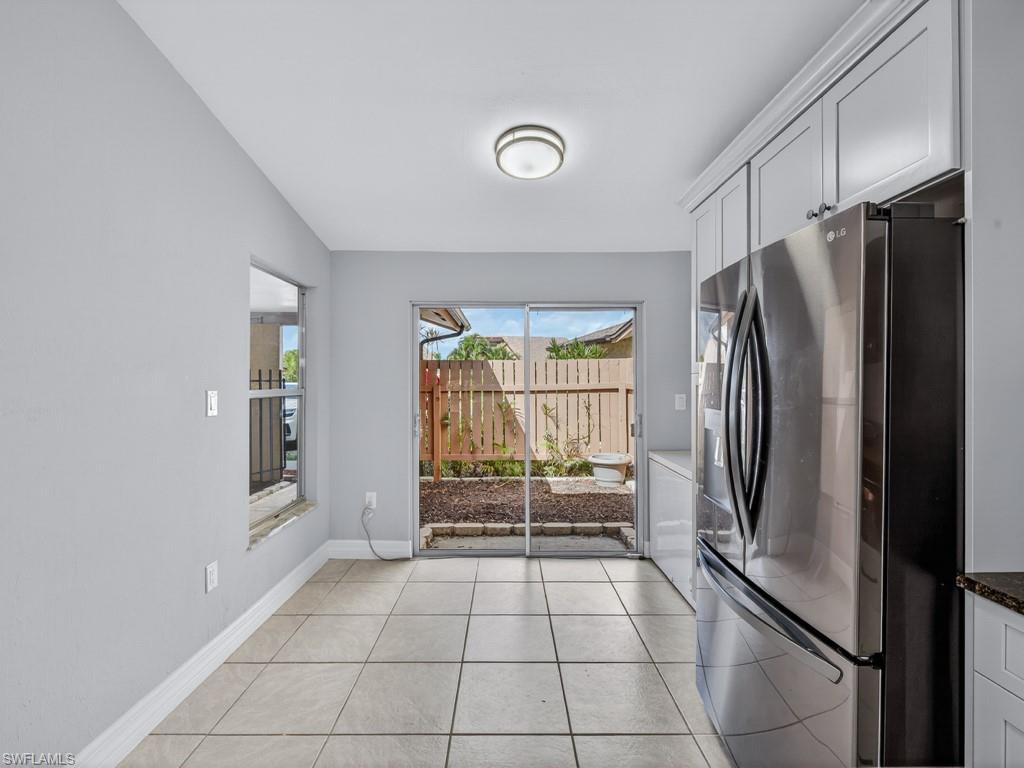 ROYAL WOODS - Residential