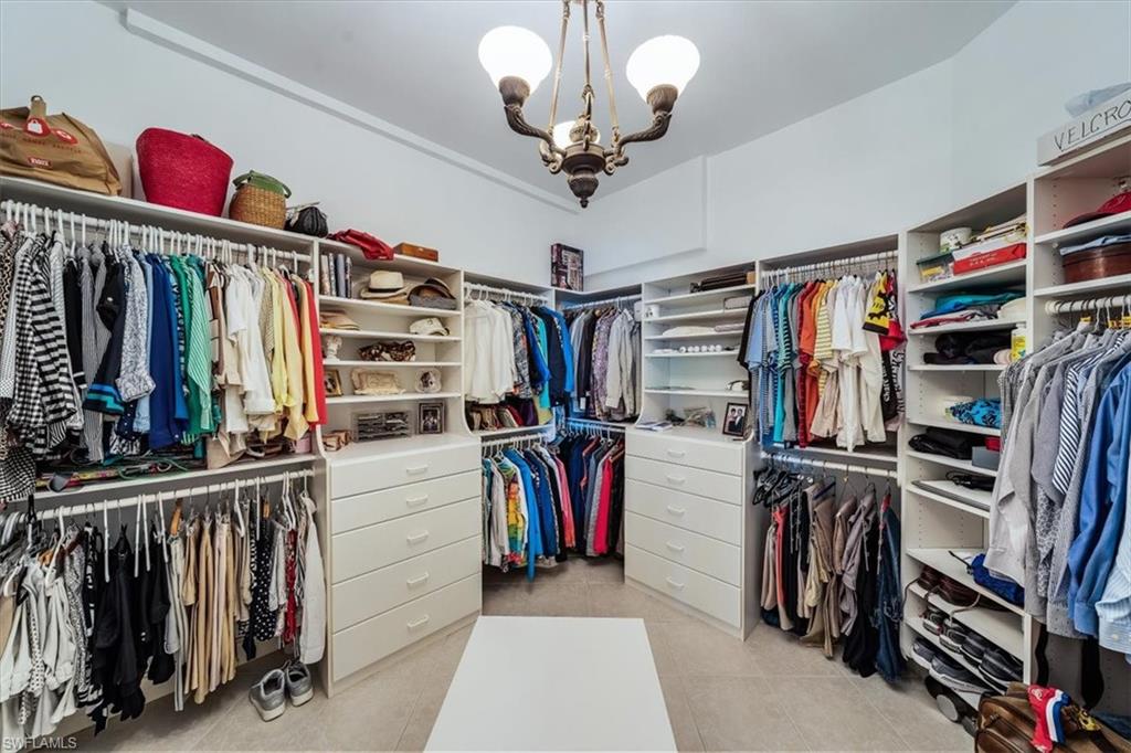 BAY VIEW - Residential