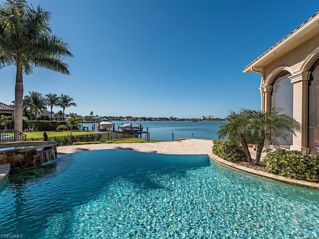 MARCO BEACH - Residential