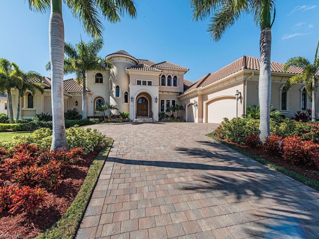 MARCO BEACH - Residential