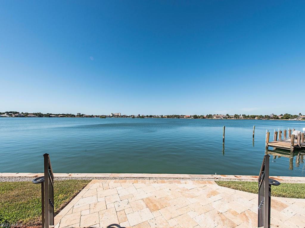 MARCO BEACH - Residential