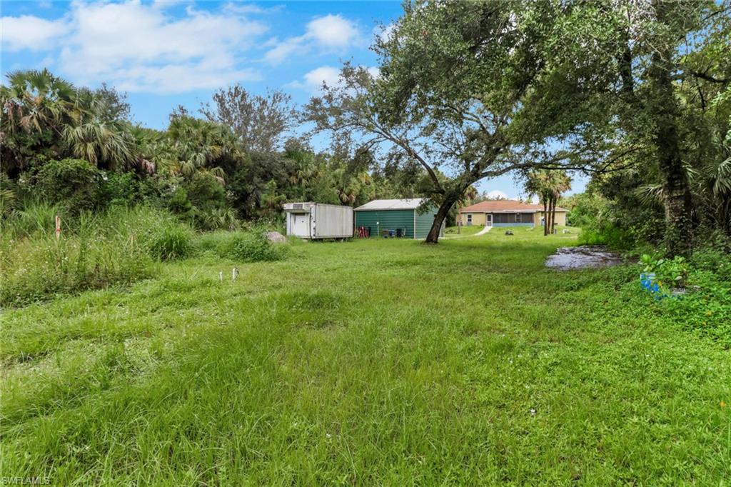 GOLDEN GATE ESTATES - Residential