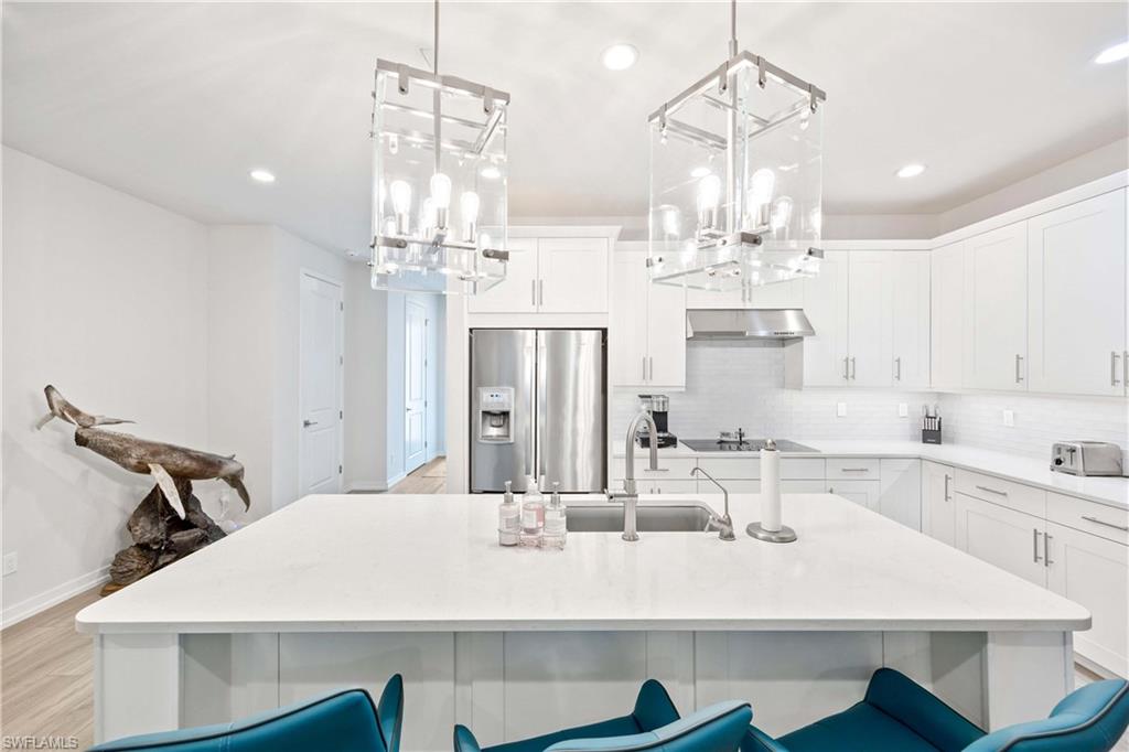 HAMILTON PLACE - Residential