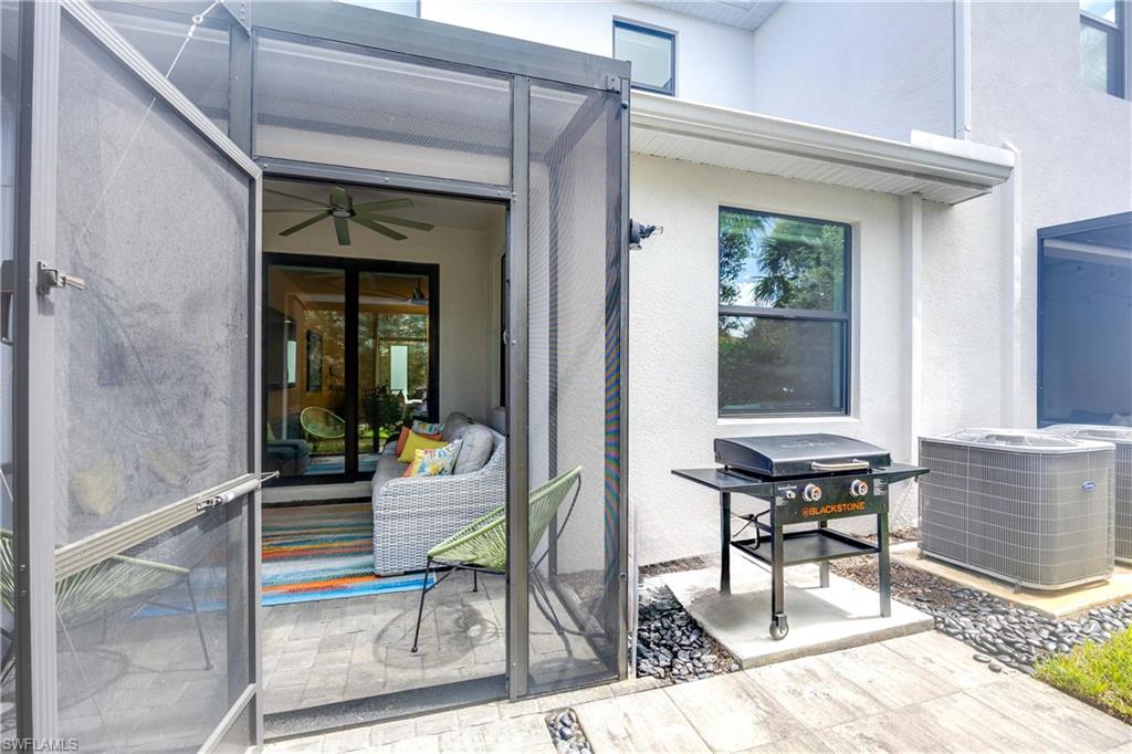 HAMILTON PLACE - Residential