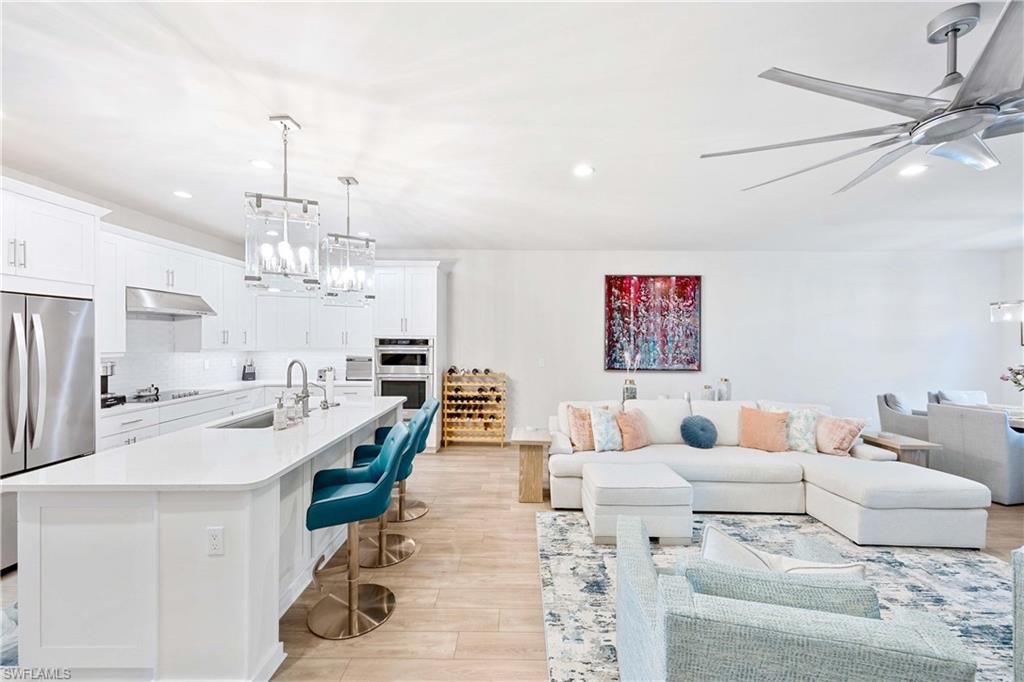 HAMILTON PLACE - Residential