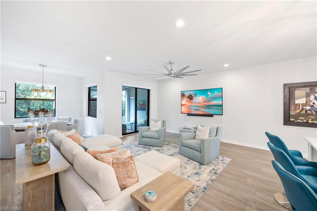 HAMILTON PLACE - Residential