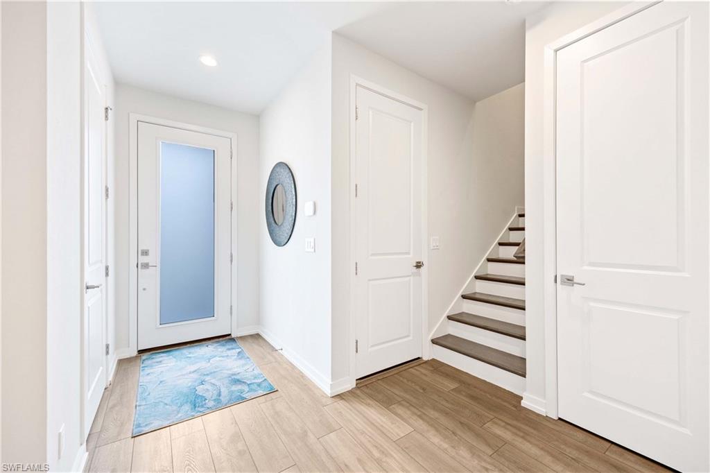 HAMILTON PLACE - Residential