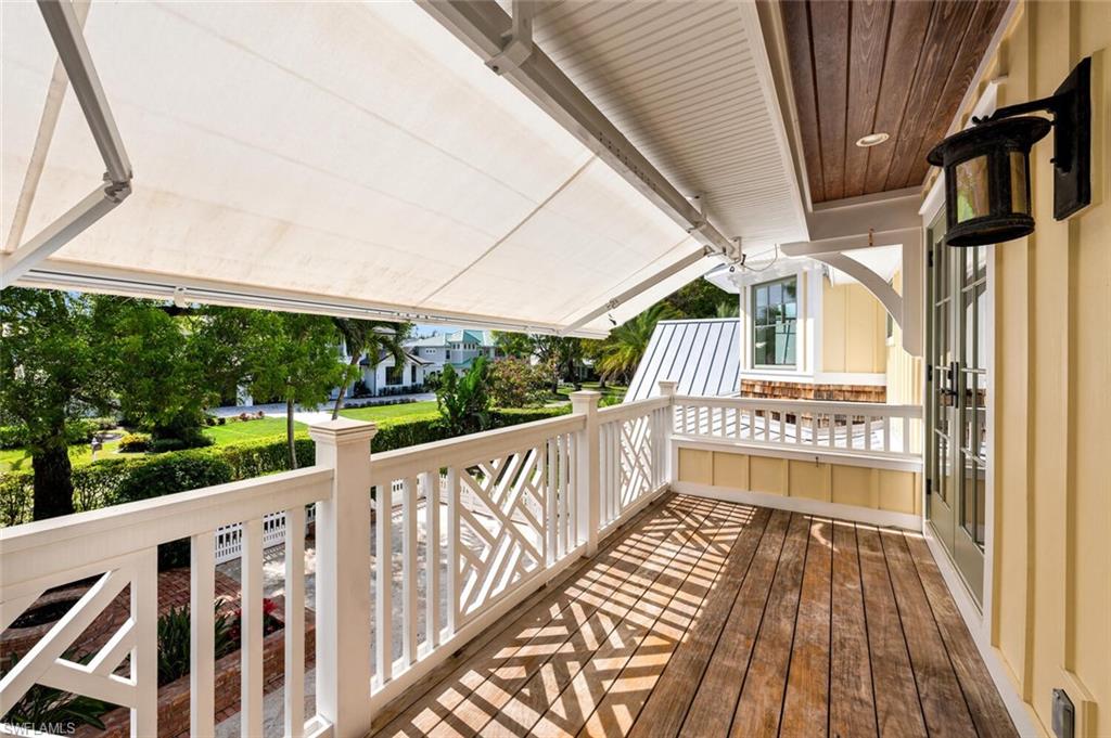 OLDE NAPLES - Residential