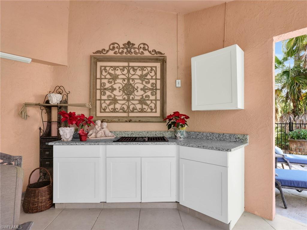 GOLDEN GATE ESTATES - Residential Lease