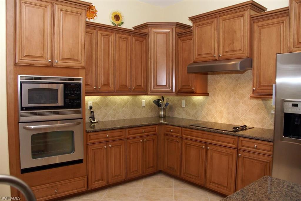 HERITAGE BAY - Residential