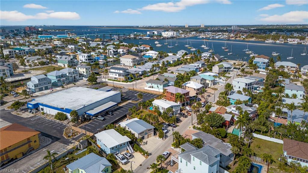 MIRAMAR - Residential