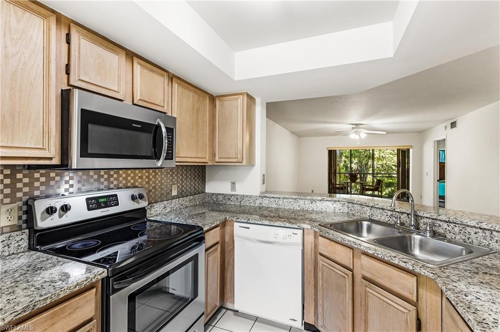 WIGGINS LAKES AND PRESERVES - Residential