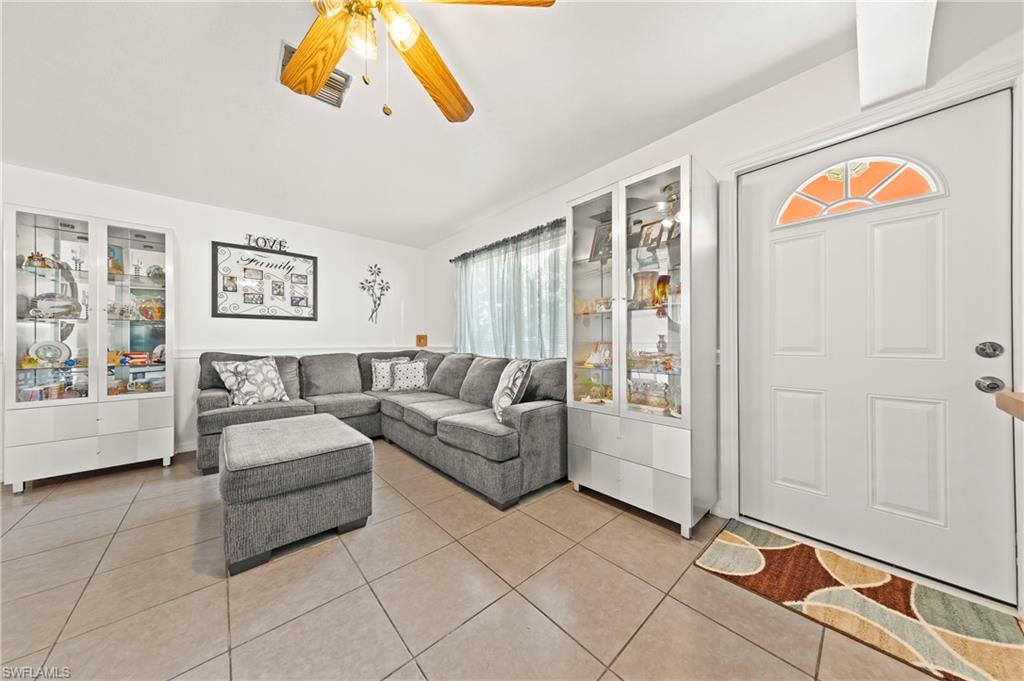 FORT MYERS SHORES - Residential