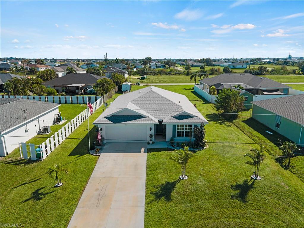 CAPE CORAL - Residential