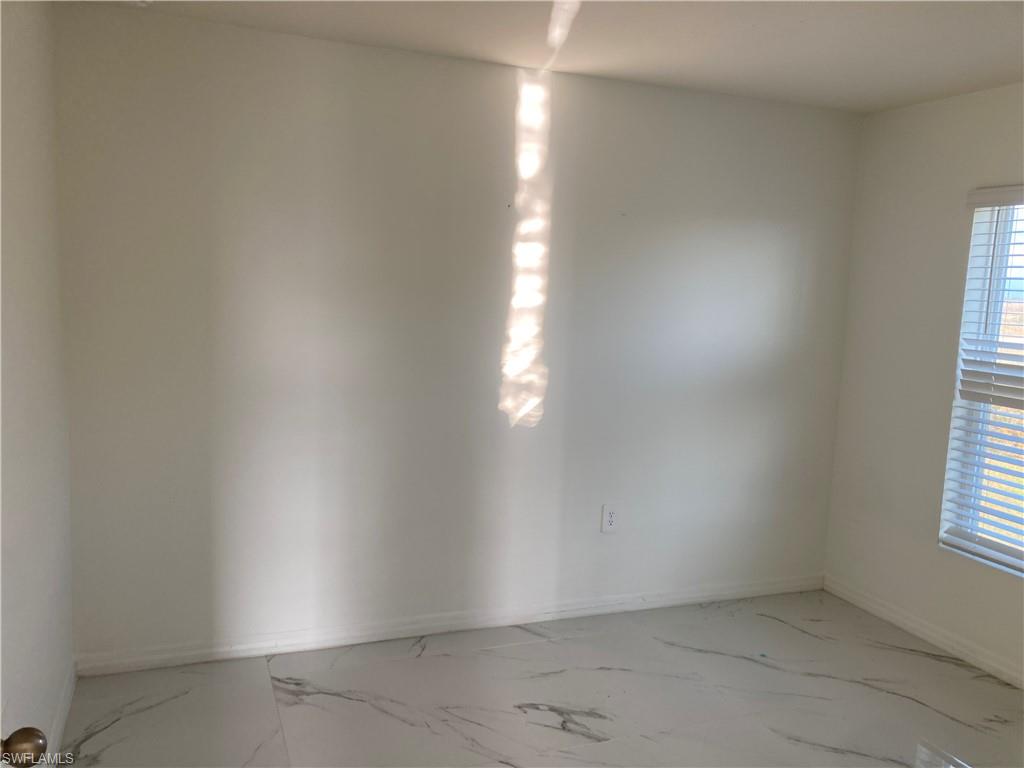 BANYAN VILLAGE - Residential