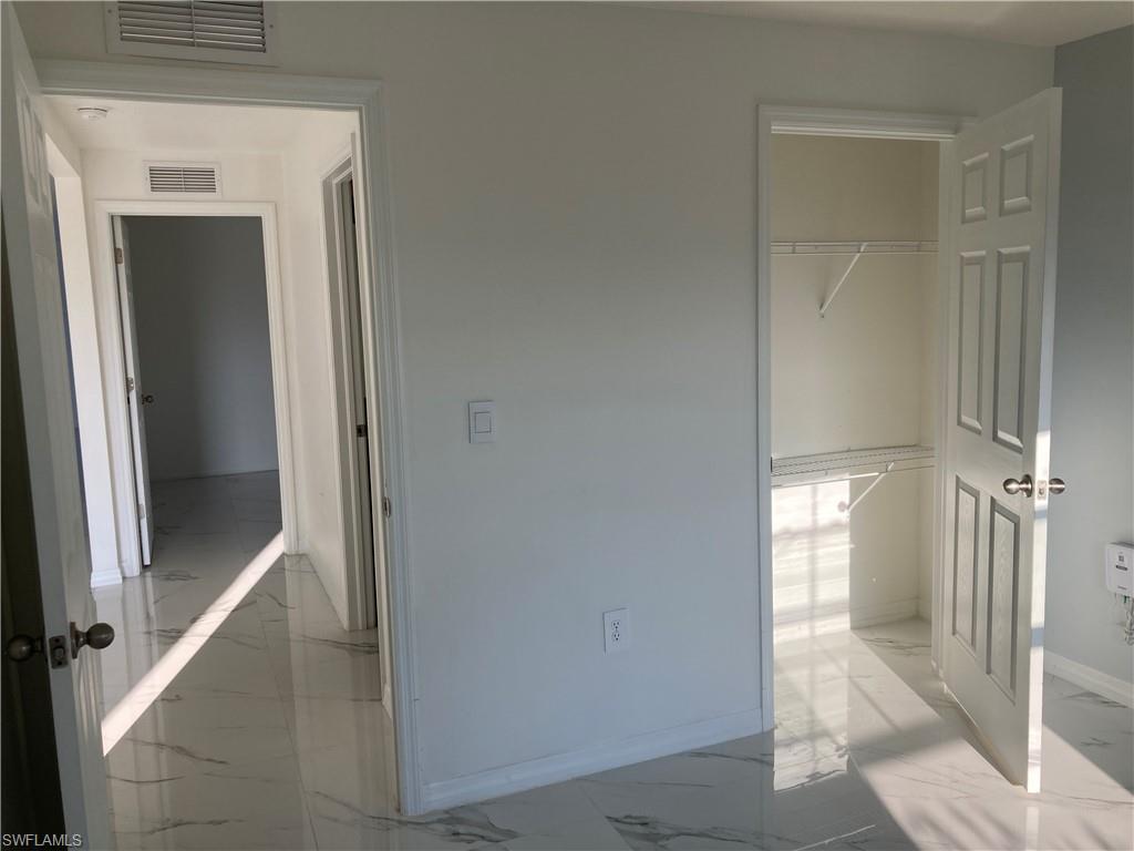 BANYAN VILLAGE - Residential