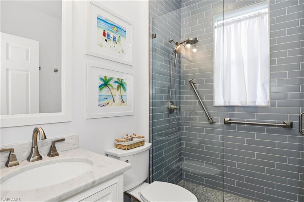 BRADFORD LAKES - Residential