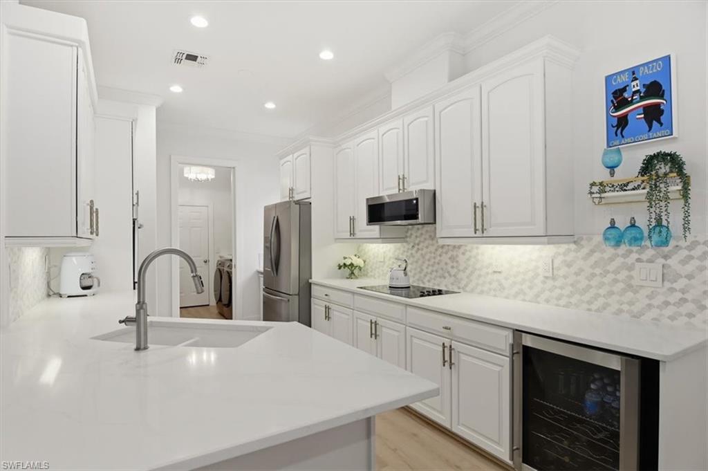 BRADFORD LAKES - Residential