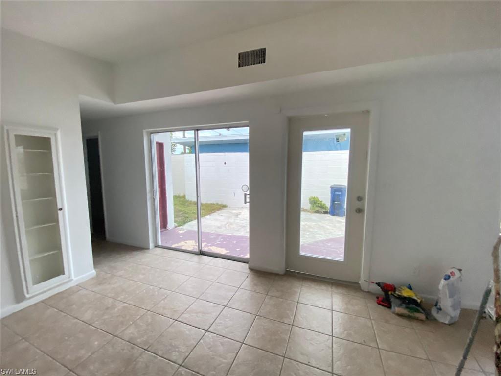 HOMESTEAD PARK - Residential Lease