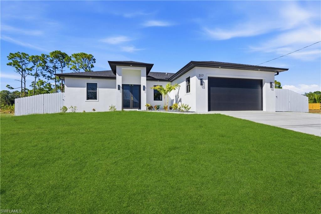 CAPE CORAL - Residential