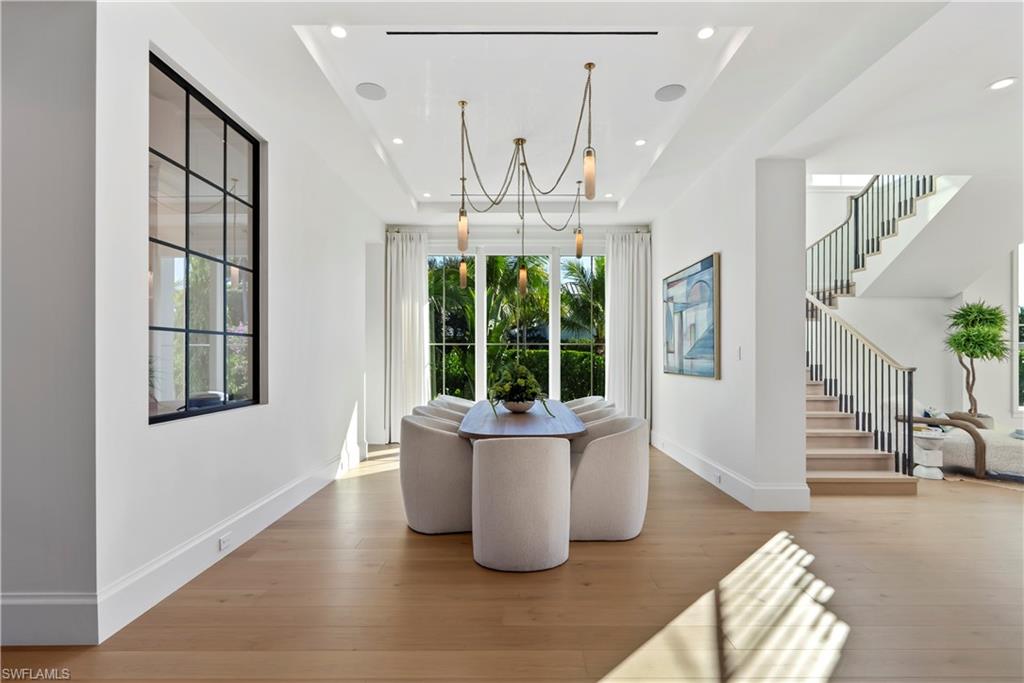 OLDE NAPLES - Residential