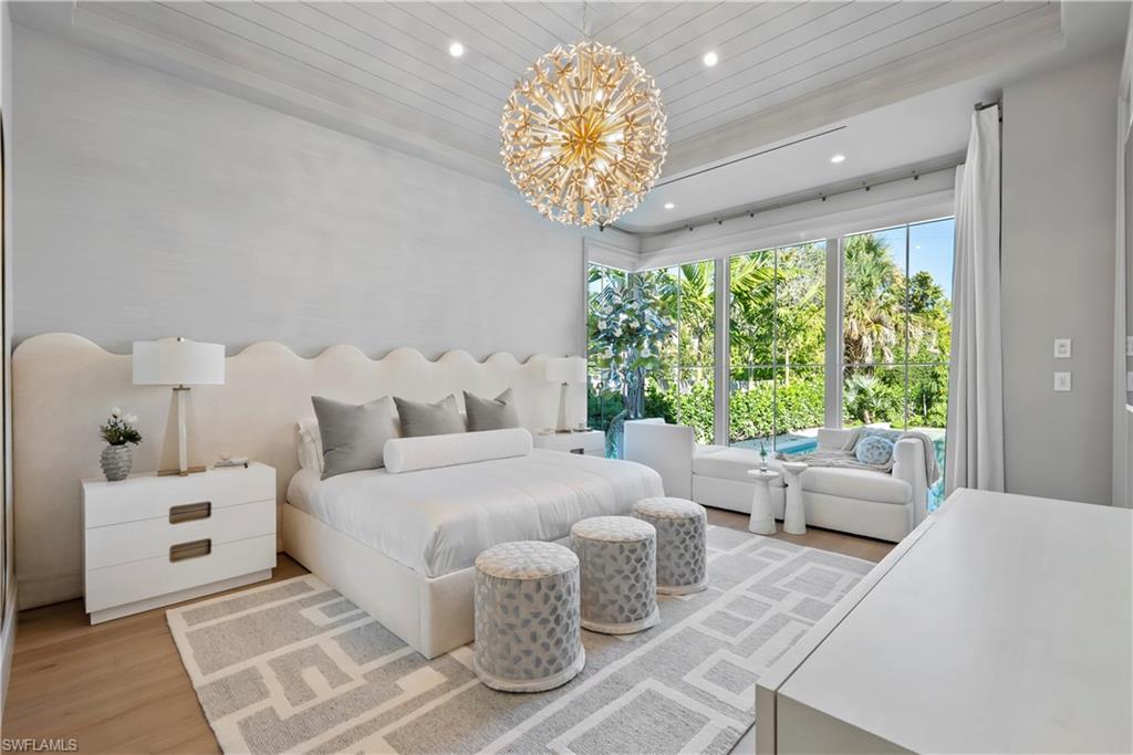 OLDE NAPLES - Residential