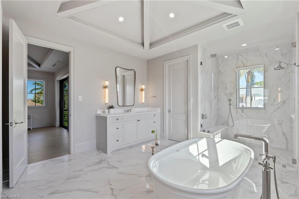 OLDE NAPLES - Residential