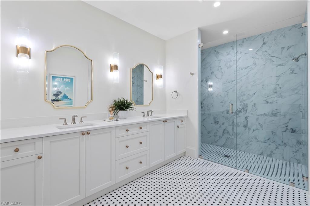 OLDE NAPLES - Residential