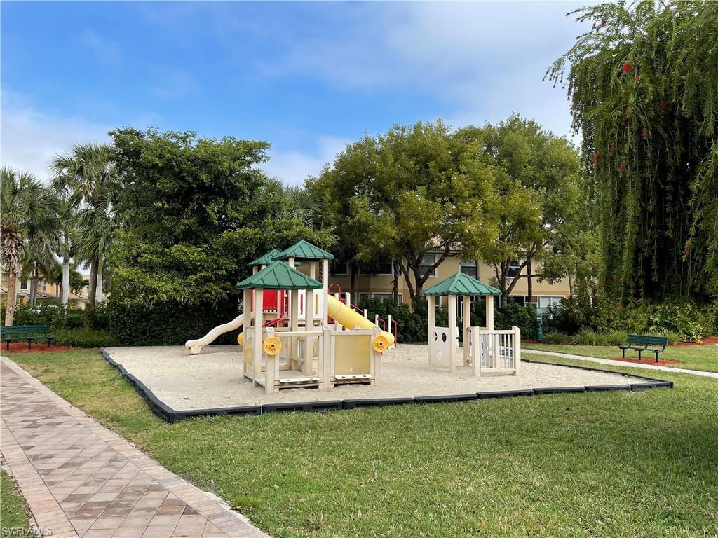 HEATHERSTONE - Residential