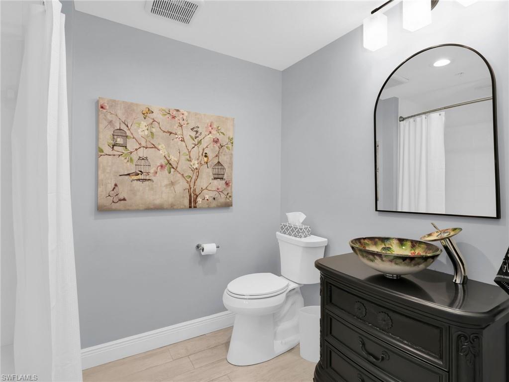 TOWER POINTE AT ARBOR TRACE - Residential