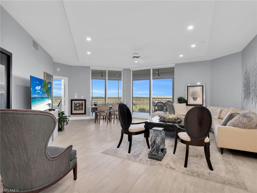 TOWER POINTE AT ARBOR TRACE - Residential